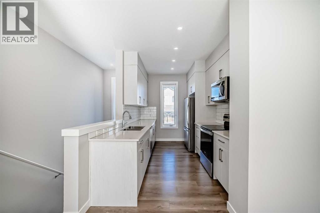 Row / Townhouse for Sale in 57 Skyview Ranch Avenue NE|Calgary, Alberta T3N1Y8 5
