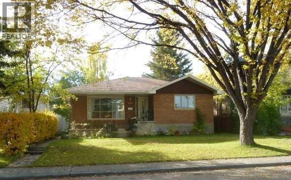 House for Sale in 1415 43 Street SW|Calgary, Alberta T3C2A3