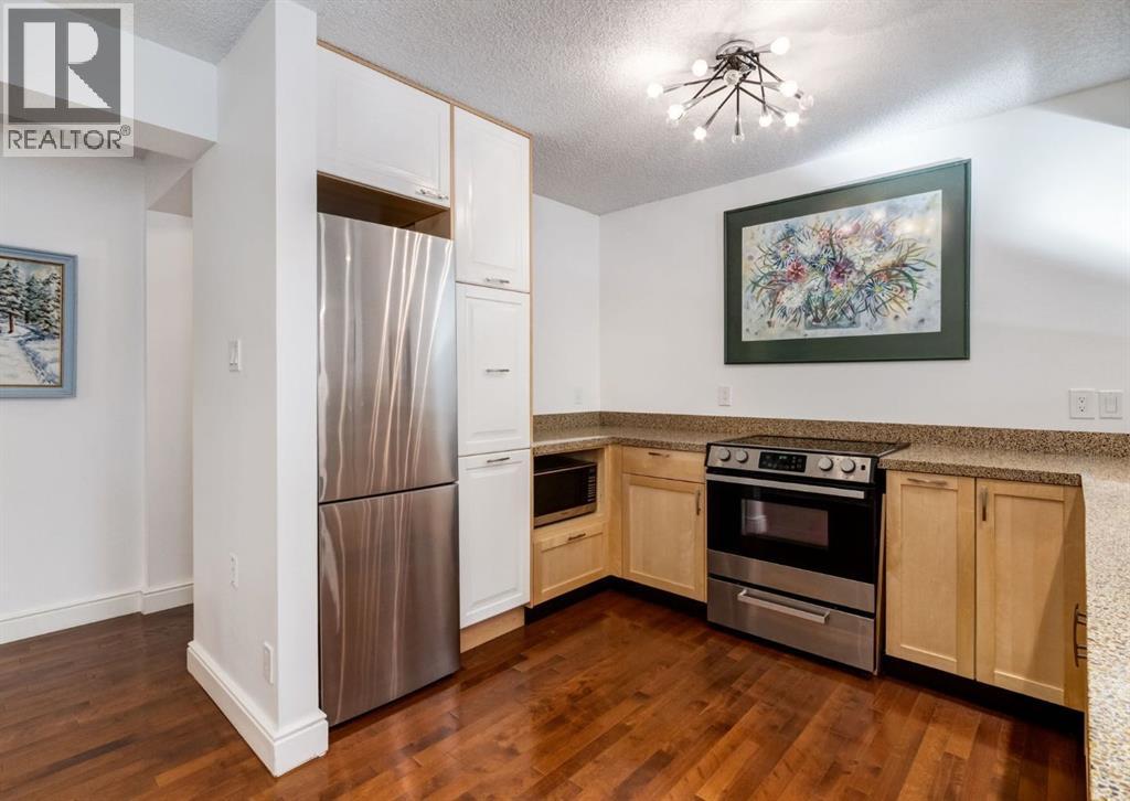 Apartment for Sale in 8402, 400 Eau Claire Avenue SW|Calgary, Alberta T2P4X2 3