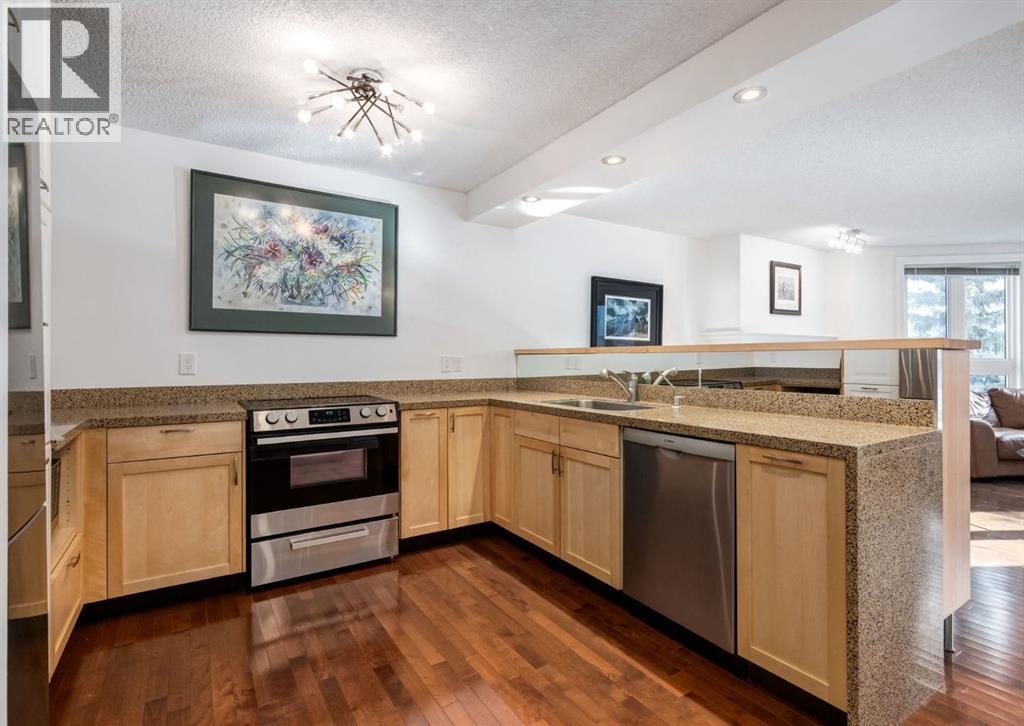 Apartment for Sale in 8402, 400 Eau Claire Avenue SW|Calgary, Alberta T2P4X2 2