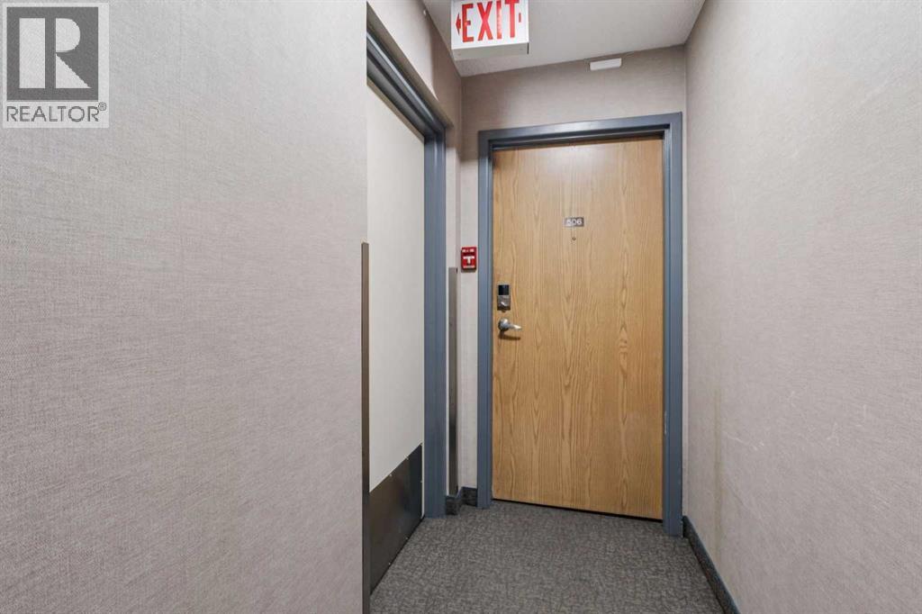 Apartment for Sale in 506, 1900 25A Street SW|Calgary, Alberta T3E1Y5 5