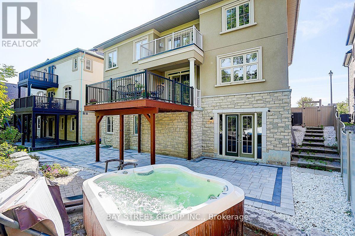 For sale: 80 LADY JESSICA DRIVE, Vaughan (Patterson), Ontario L6A4T9 ...