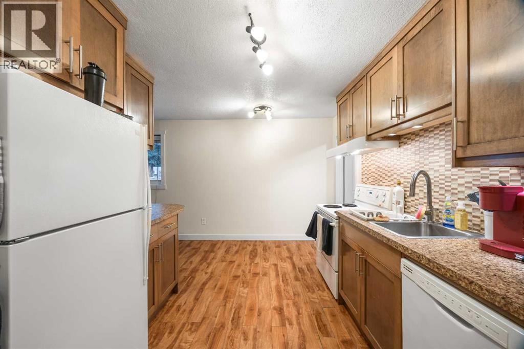 Apartment for Sale in 102, 3103 Blakiston Drive NW|Calgary, Alberta T2L1L7 5