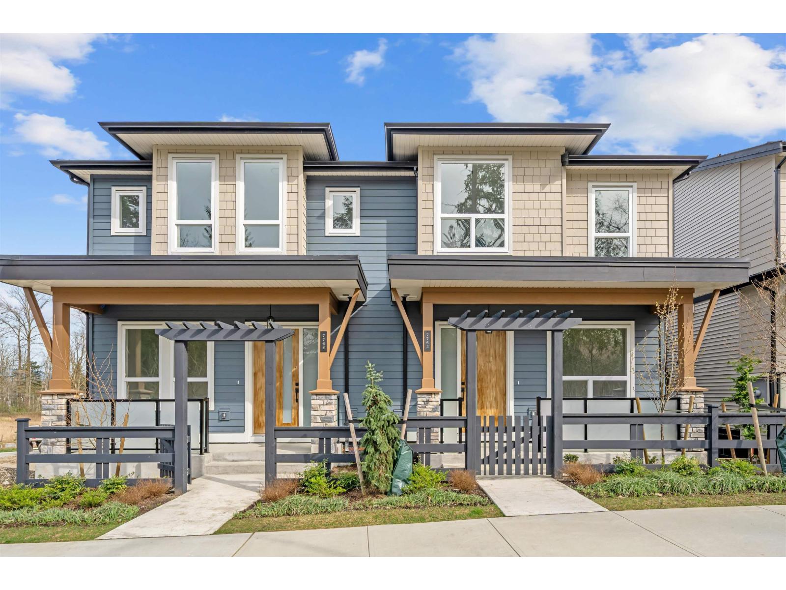 ぐめ For sale: 7756 196 STREET, Langley, British Columbia V2Y3V4
