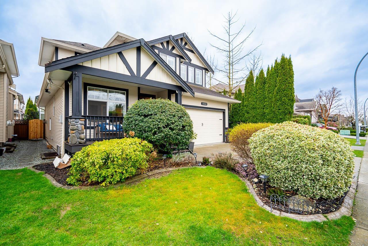 For sale: 19662 73A AVENUE, Langley, British Columbia V2Y3C4