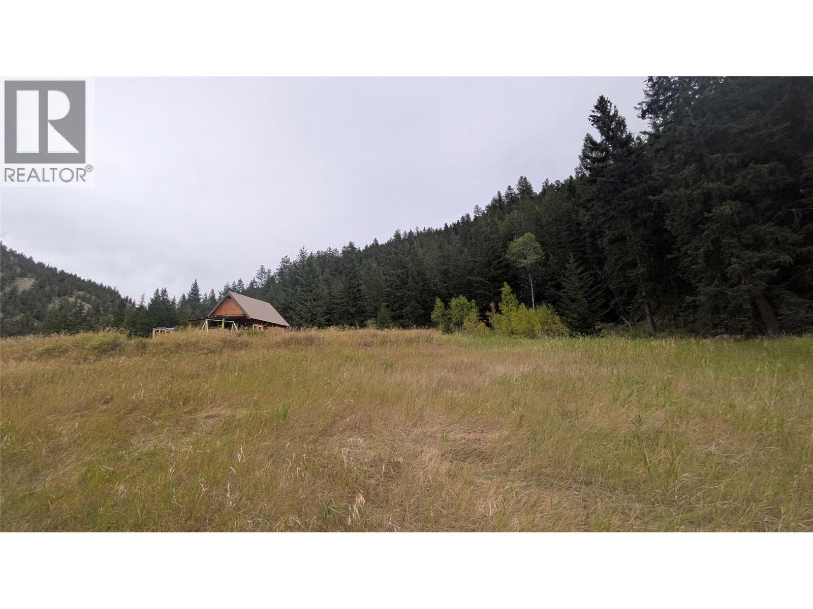 For sale: 6930 BIG BAR Road, Clinton, British Columbia V0K1K0 ...