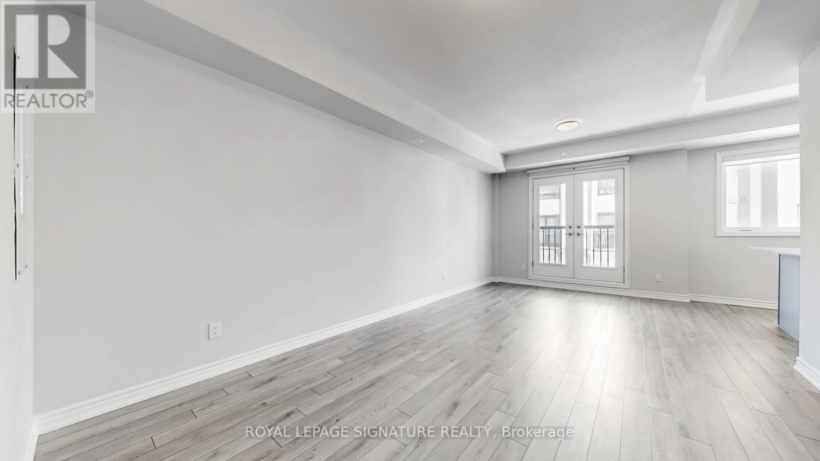 Row / Townhouse for Sale in 310 - 349 WHEAT BOOM DRIVE|Oakville (JM Joshua Meadows), Ontario L6H7X5 4