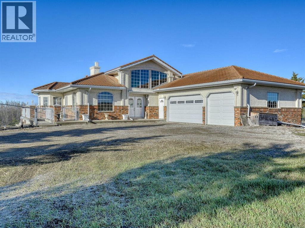 House for Sale in 254209 Woodland Road|Rural Rocky View County, Alberta T3L2R2 3