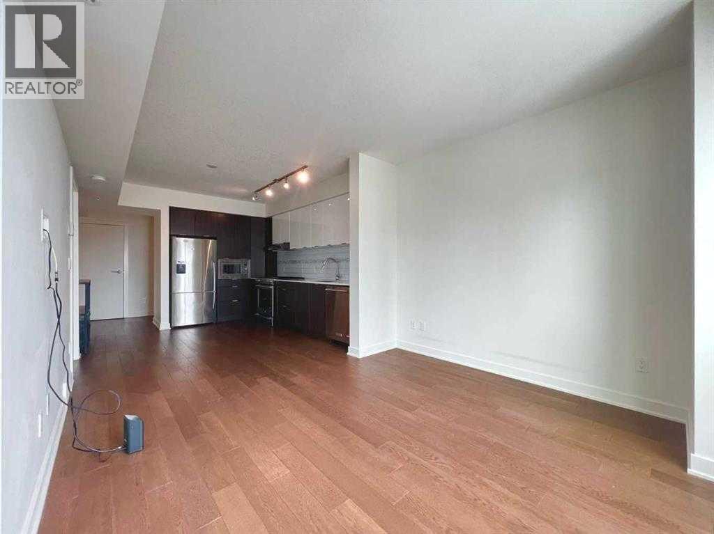 Apartment for Sale in 1404, 930 6 Avenue SW|Calgary, Alberta T2P1J3 4