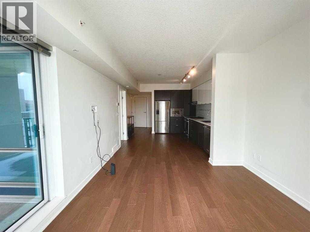Apartment for Sale in 1404, 930 6 Avenue SW|Calgary, Alberta T2P1J3 5