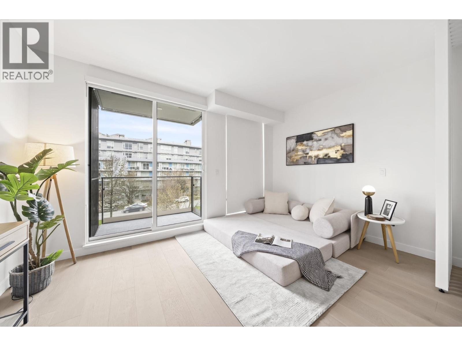 For sale: 307 5212 CAMBIE STREET, Vancouver, British Columbia