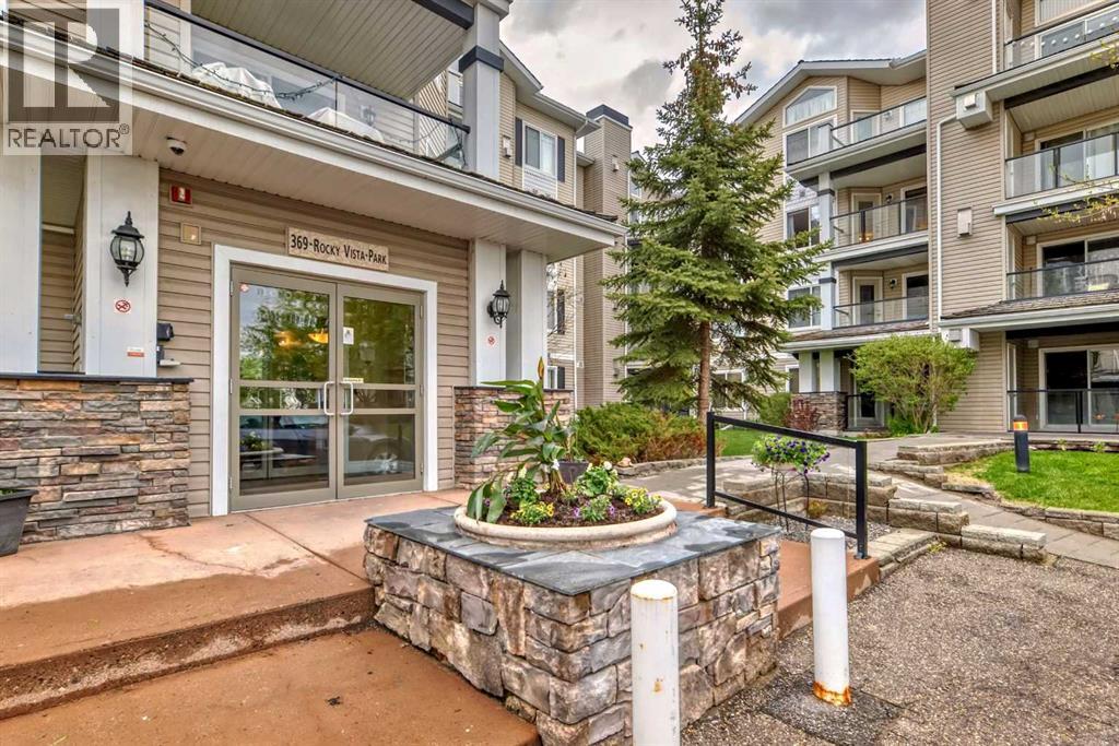 Apartment for Sale in 303, 369 Rocky Vista Park NW|Calgary, Alberta T3G5K7