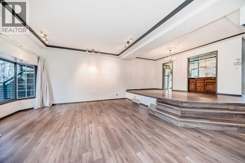 Row / Townhouse for Sale in 280, 4037 42 Street NW|Calgary, Alberta T3A2M9 3