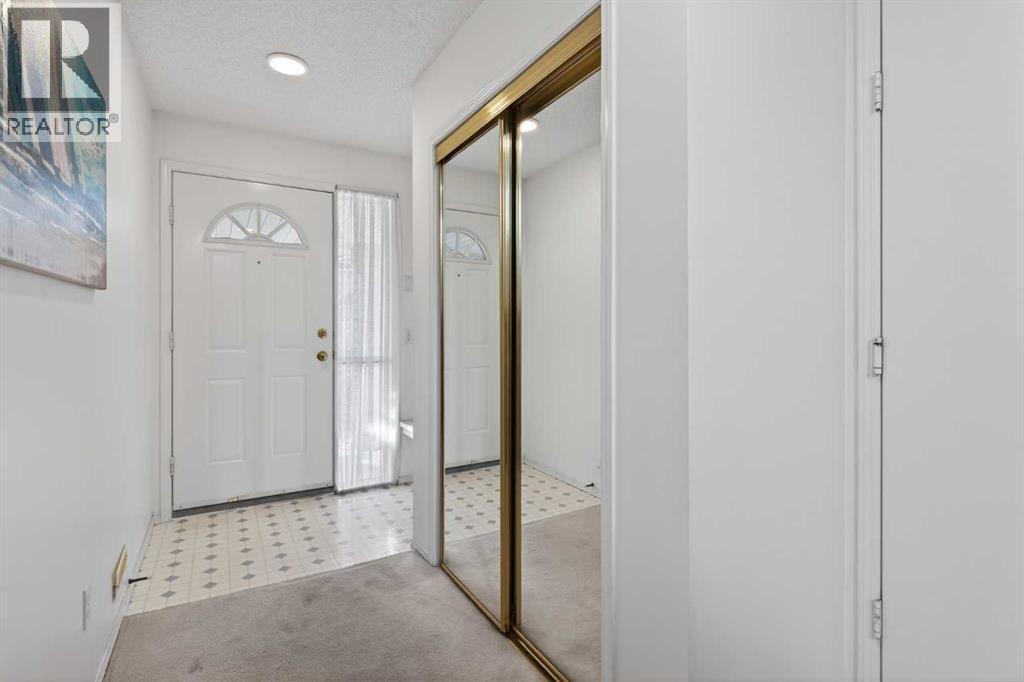 Row / Townhouse for Sale in 320 Sierra Morena Green SW|Calgary, Alberta T3H3H8 5