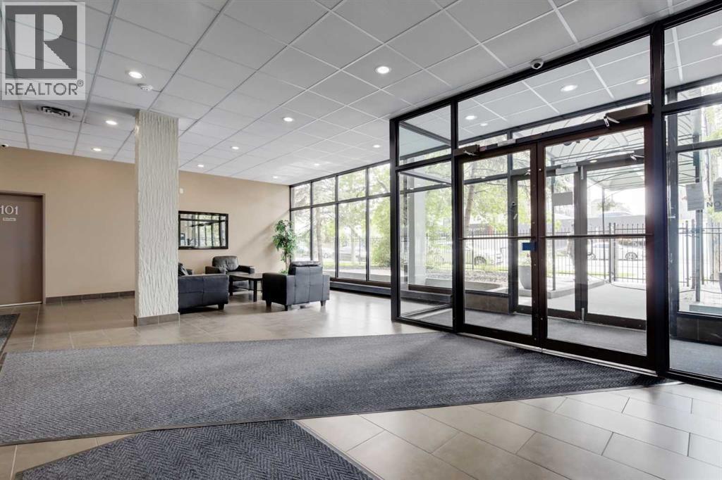 Apartment for Sale in 706, 340 14 Avenue SW|Calgary, Alberta T3Z1K4 4