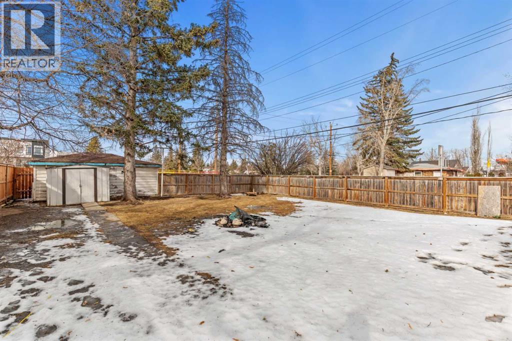 House for Sale in 1403 43 Street SW|Calgary, Alberta T3E0Y4 5