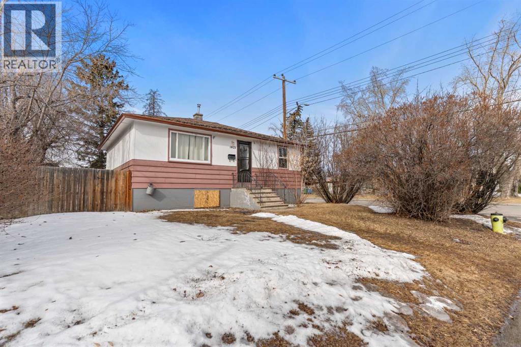 House for Sale in 1403 43 Street SW|Calgary, Alberta T3E0Y4 3