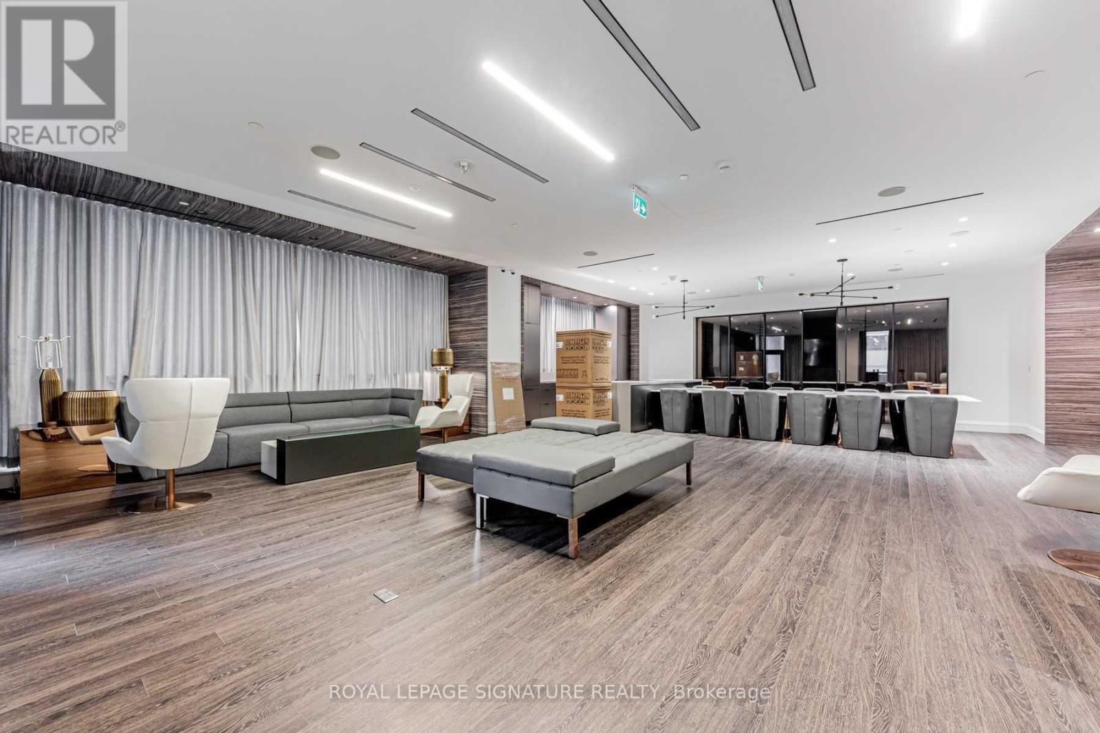 For sale: 308 - 39 ROEHAMPTON AVENUE, Toronto (Mount Pleasant West ...