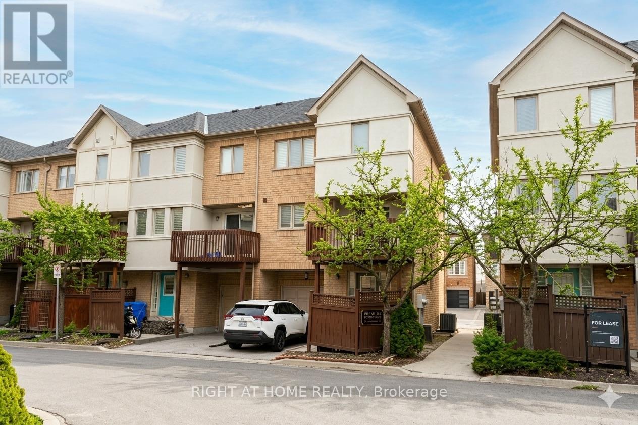 Row / Townhouse for Sale in 1 - 11 WEST DEANE PARK DRIVE|Toronto (Eringate-Centennial-West Deane), Ontario M9B2R5 2
