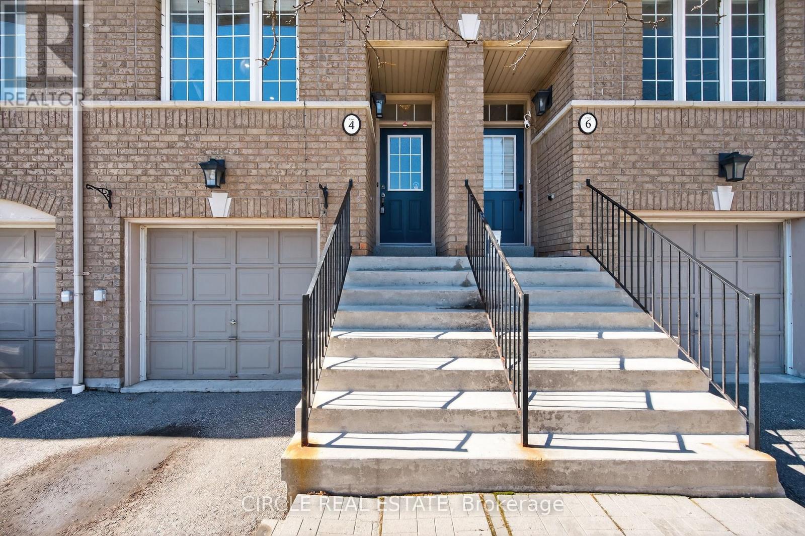 Row / Townhouse for Sale in 4 - 4950 ALBINA WAY|Mississauga (Hurontario), Ontario L4Z4J6 3