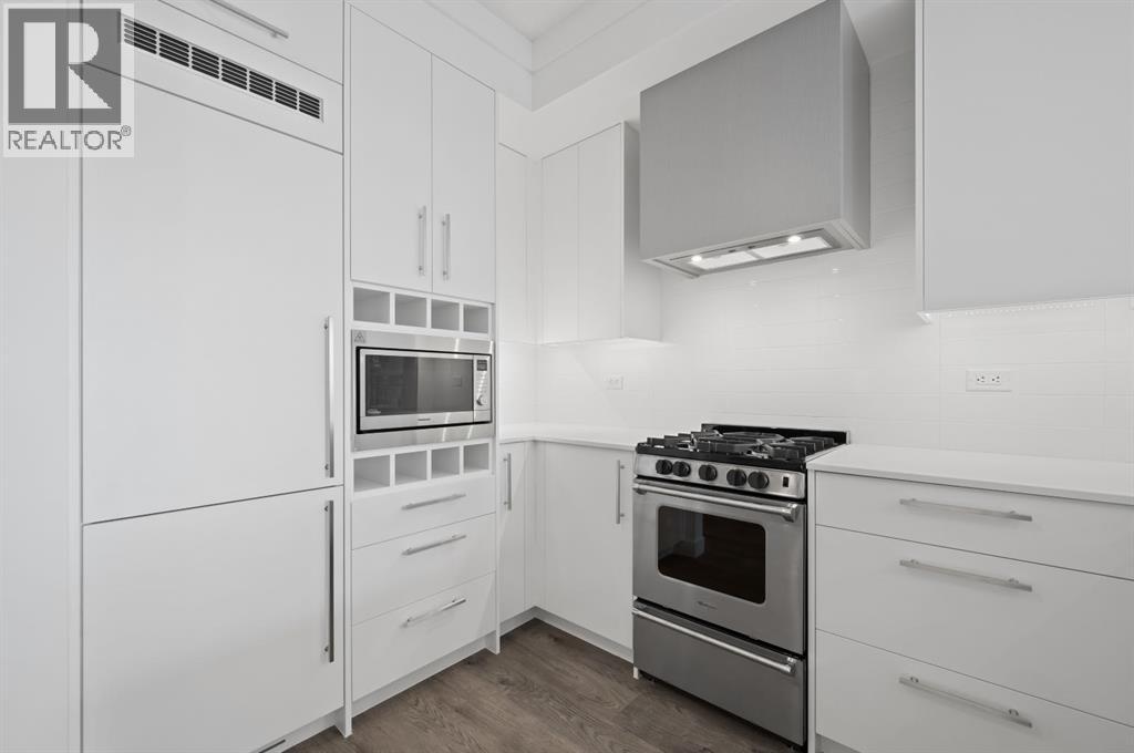 Apartment for Sale in 202, 8370 Broadcast Avenue SW|Calgary, Alberta T3H6L3 5