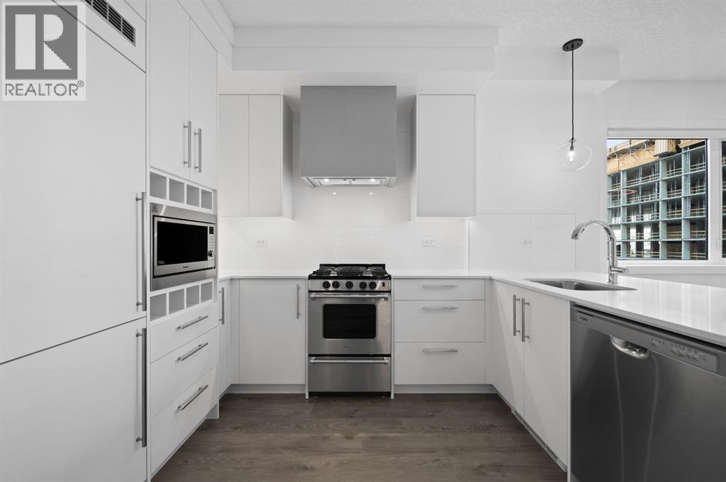 Apartment for Sale in 202, 8370 Broadcast Avenue SW|Calgary, Alberta T3H6L3 4