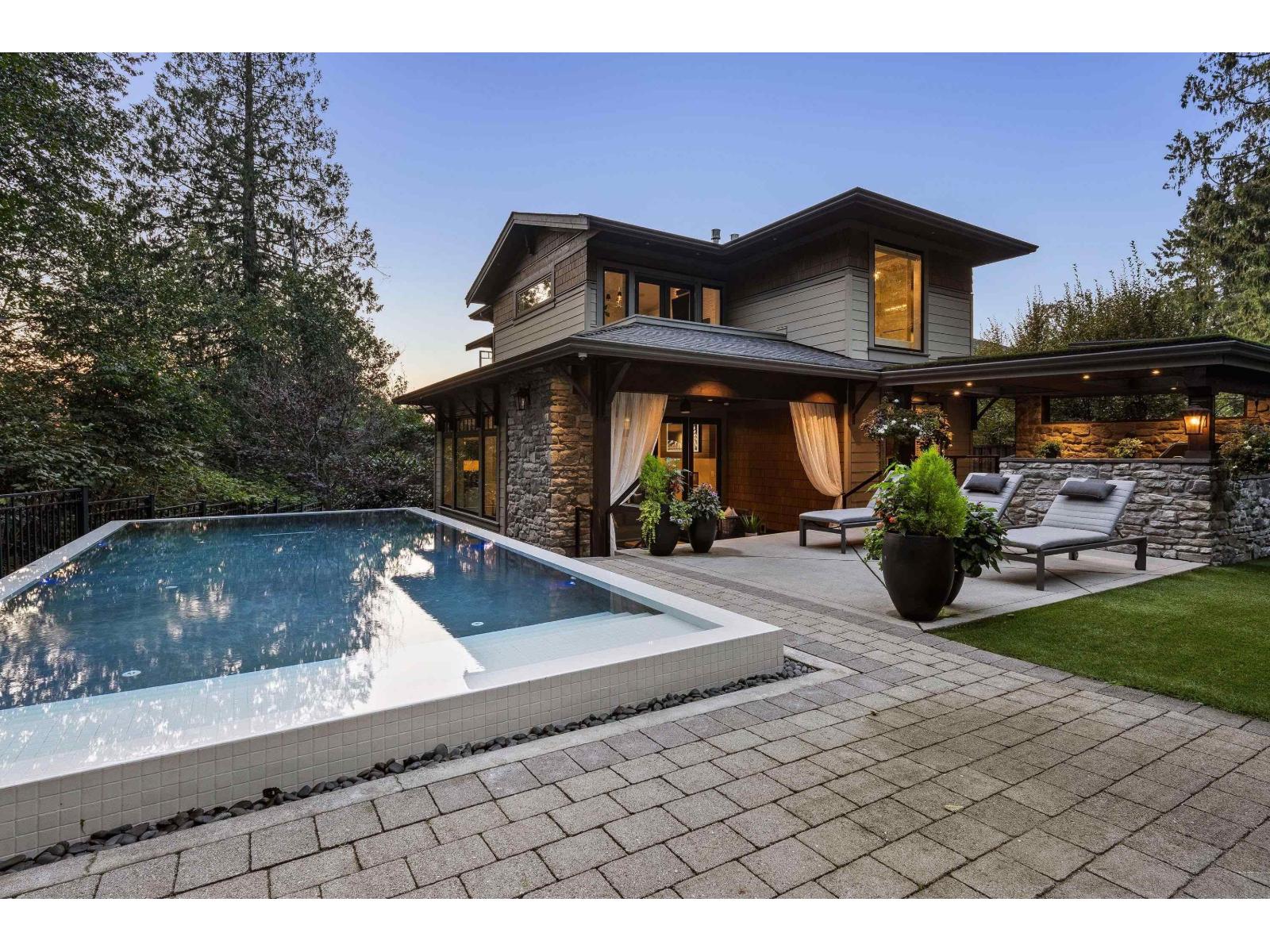 For sale: 35797 LEDGEVIEW DRIVE, Abbotsford, British Columbia V3G2Z2 ...