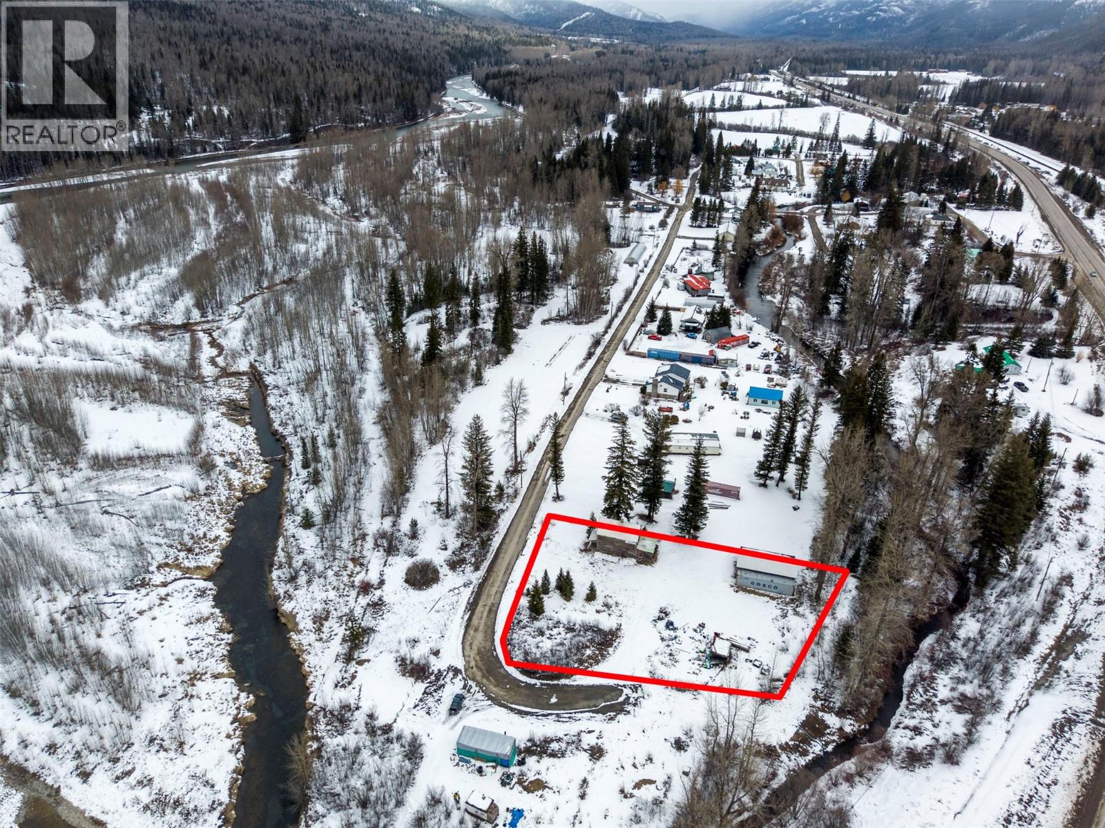 9898 VICTORIA Street