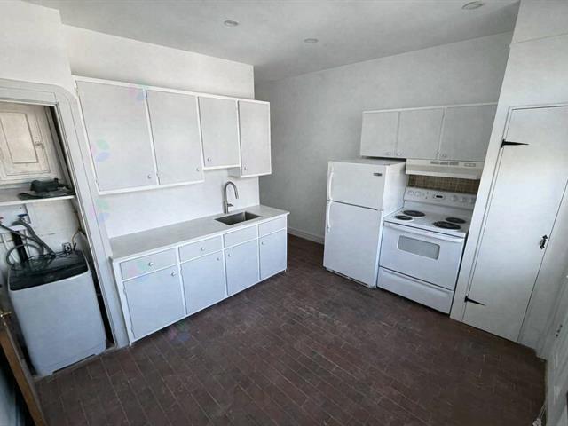 1123 Boul. St-Joseph E.