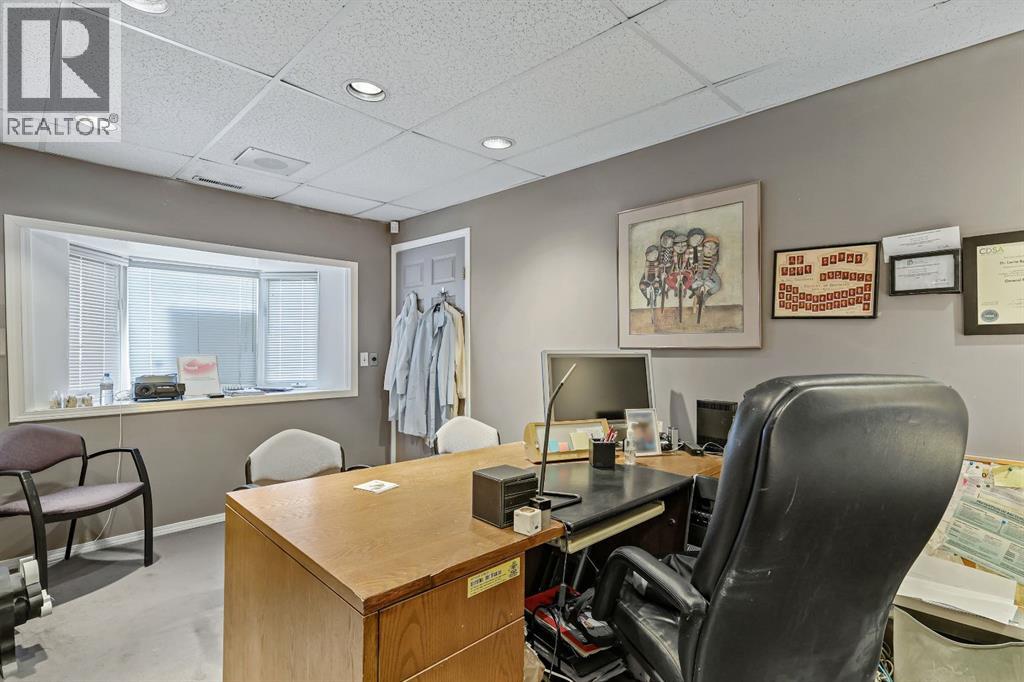 For sale: 5600 Elbow Drive SW, Calgary, Alberta T2V1H8 - A2277739 ...