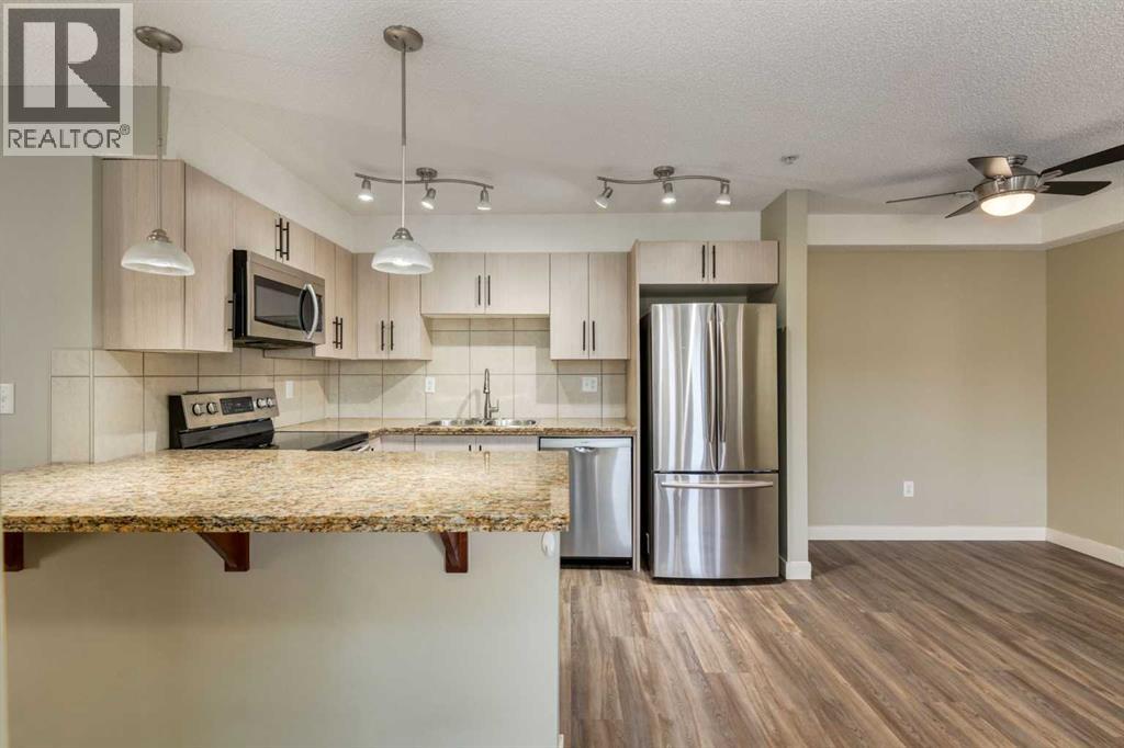 Apartment for Sale in 301, 108 Country Village Circle NE|Calgary, Alberta T3K0E3 3