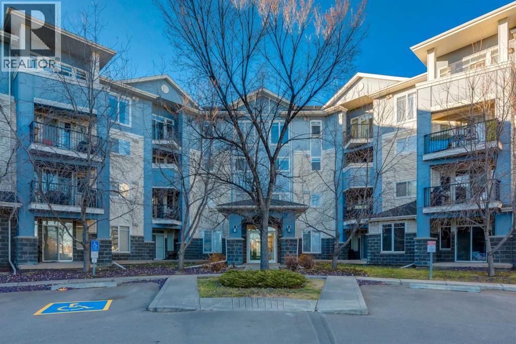 Apartment for Sale in 301, 108 Country Village Circle NE|Calgary, Alberta T3K0E3 2
