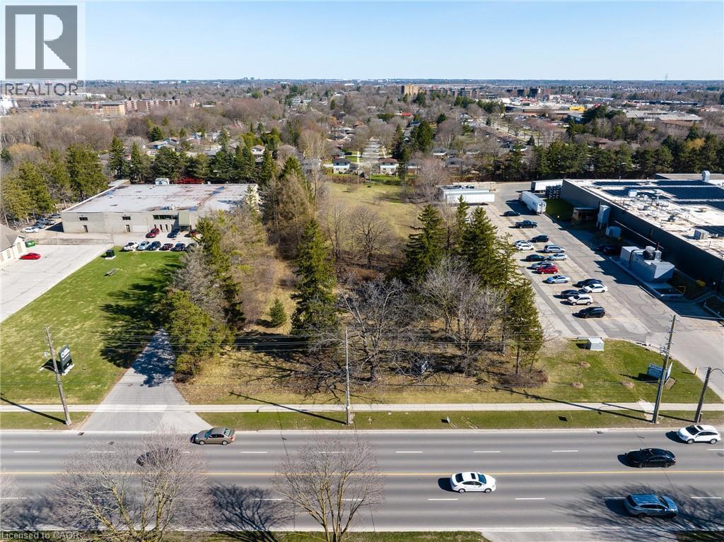 280 SPEEDVALE Avenue W, Guelph, Ontario N1H1C4