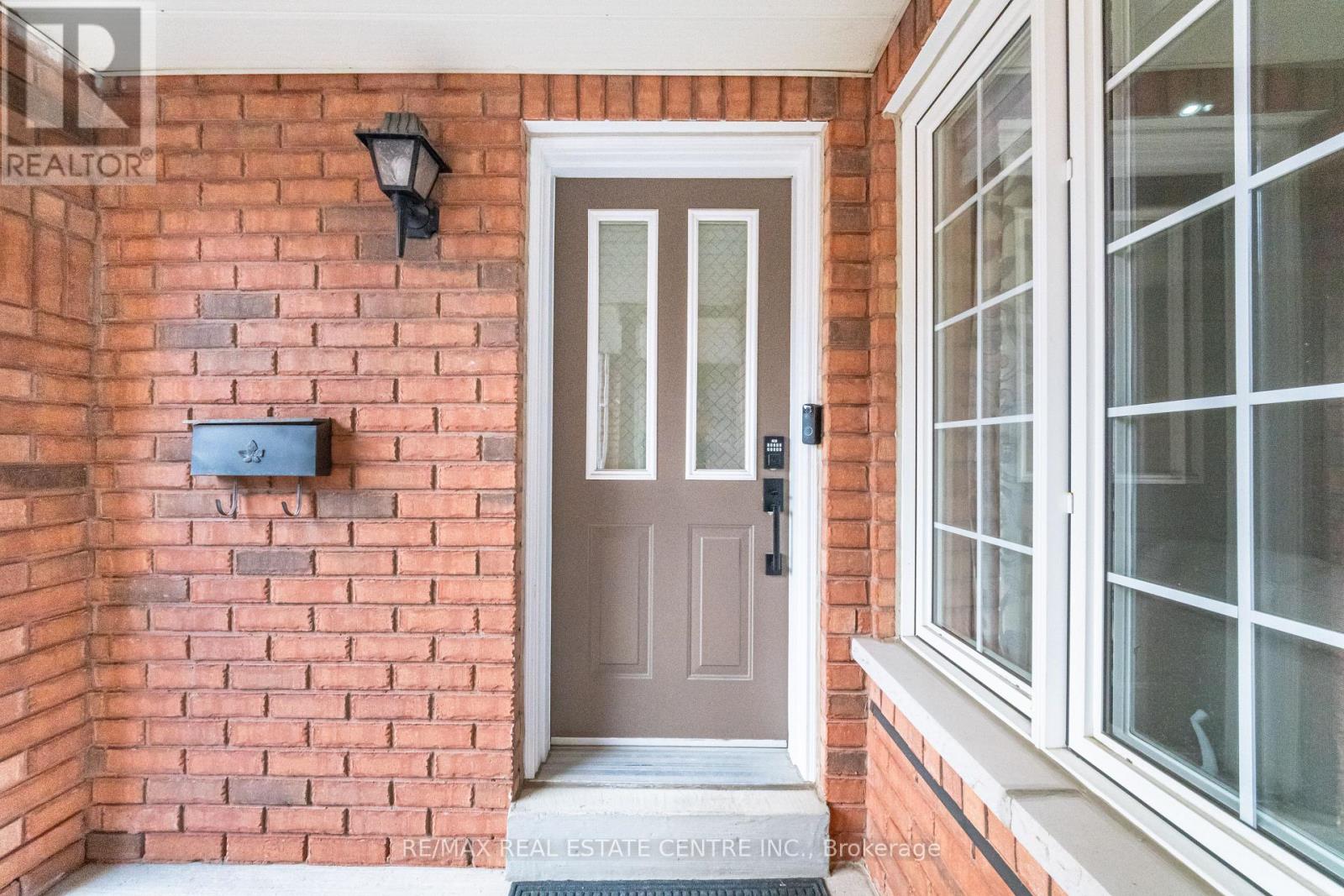 Row / Townhouse for Sale in 62 - 2665 THOMAS STREET|Mississauga (Central Erin Mills), Ontario L5M6G6 4