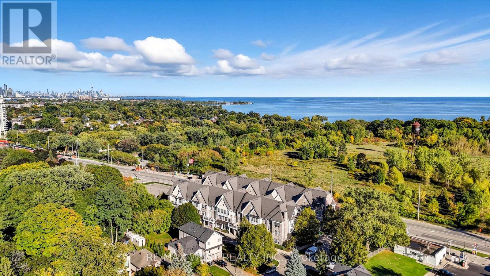 Row / Townhouse for Sale in 703 - 1011 DETA ROAD|Mississauga (Lakeview), Ontario L5E0A2 2