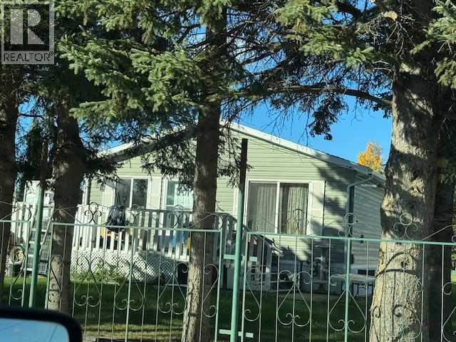 For sale: 6620 5 Avenue, Edson, Alberta T7E1M4 - A2262738 | REALTOR.ca