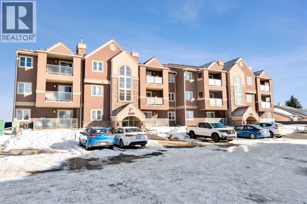 Apartment for Sale in 1612, 3400 Edenwold Heights NW|Calgary, Alberta T3A3Y5 2