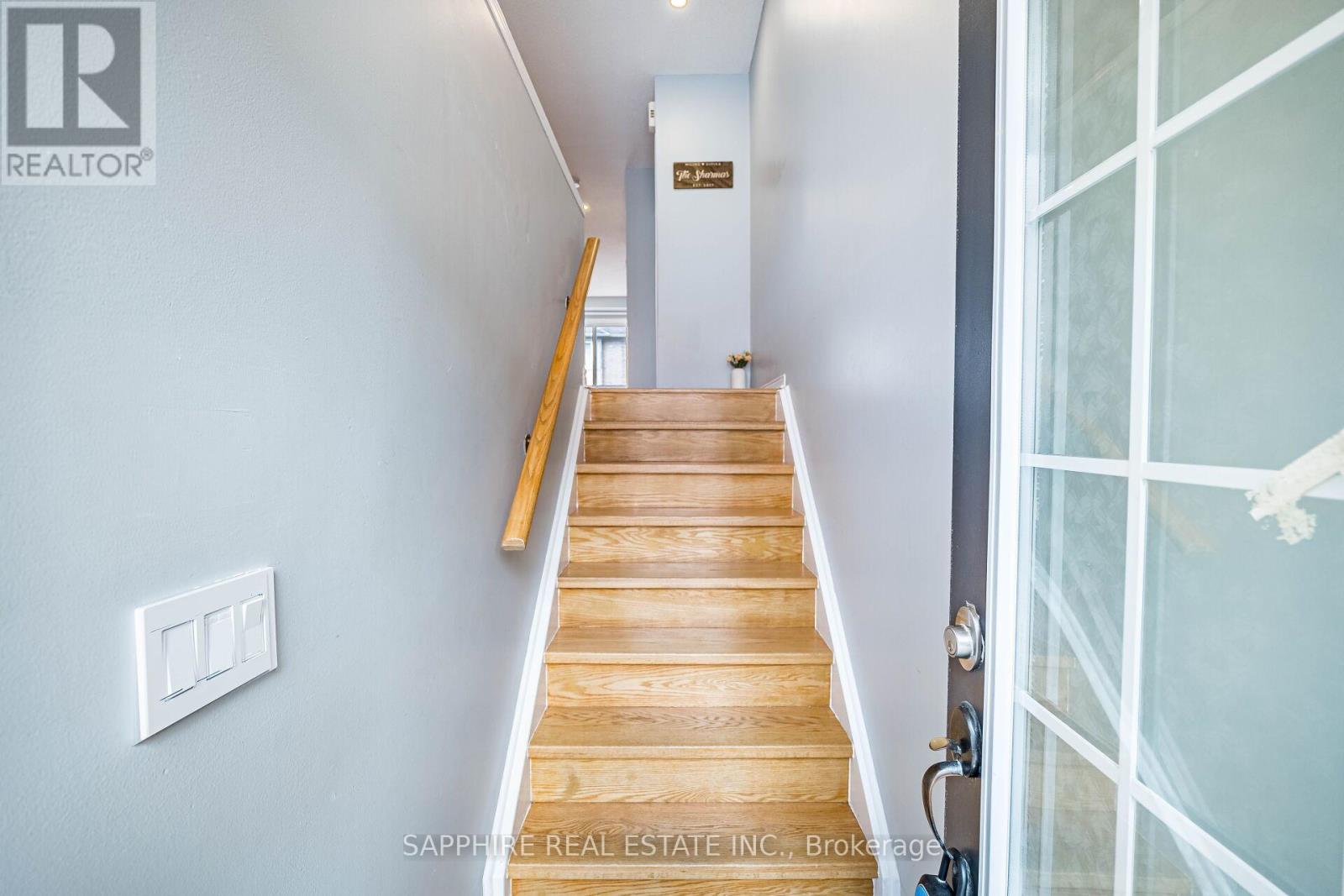 Row / Townhouse for Sale in 3255 REDPATH CIRCLE|Mississauga (Lisgar), Ontario L5N8R3 4