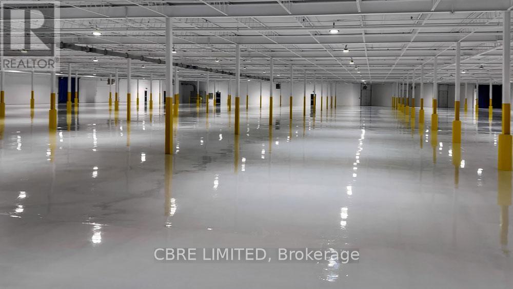 À louer : 110 RONSON DRIVE, Toronto (West Humber-Clairville), Ontario ...
