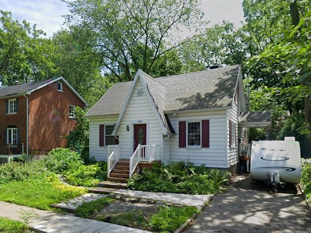 1455 Rue De Callières