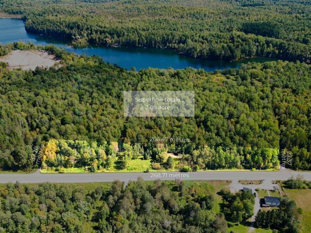 164 Ch. du Lac-Cayamant