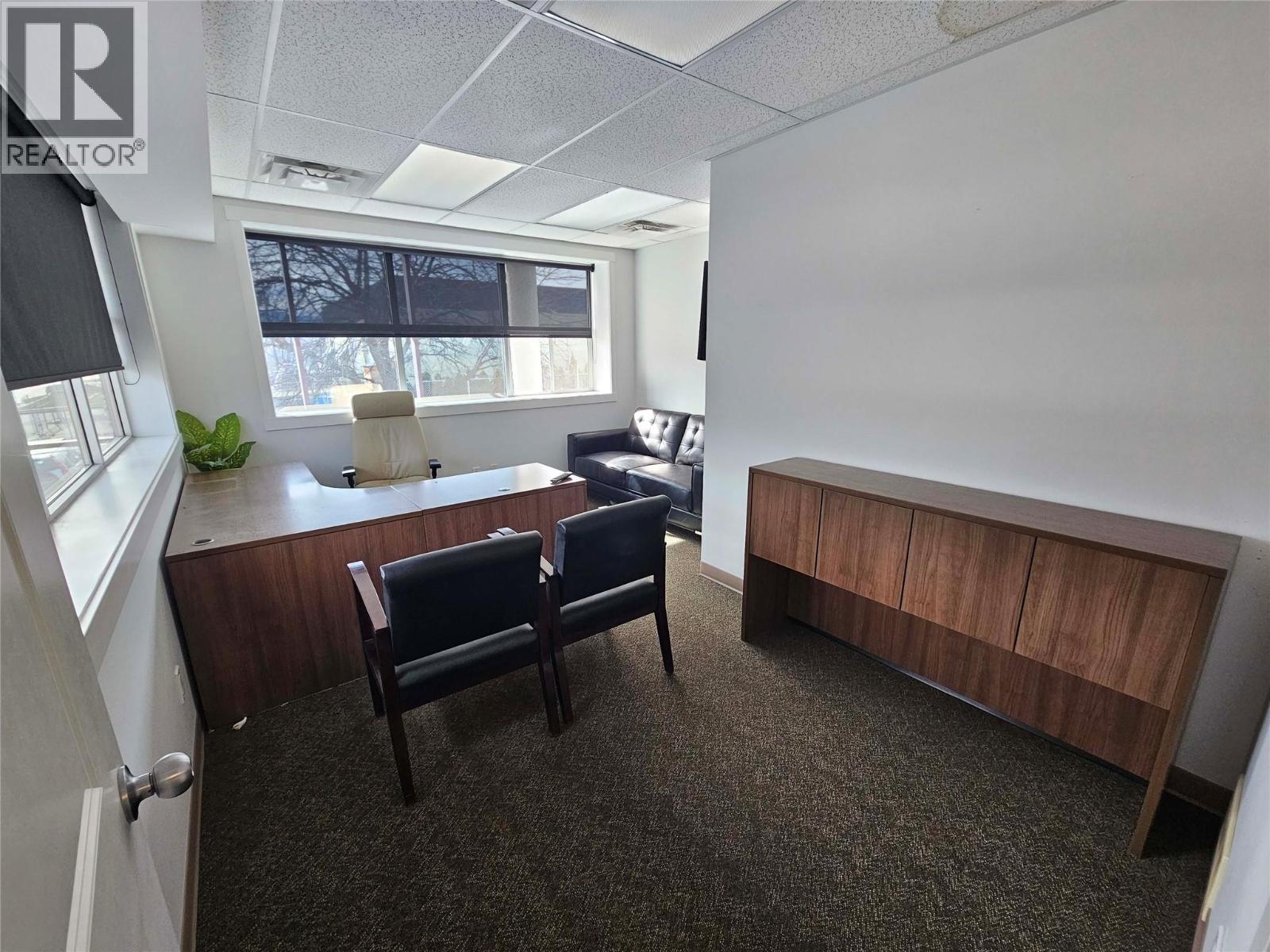 For sale: 2550 Acland Road Unit# 1, Kelowna, British Columbia V1X7L4 ...