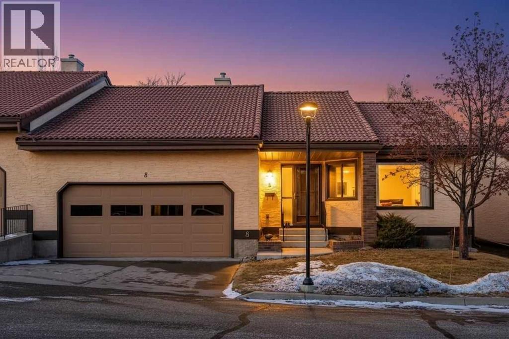 Row / Townhouse for Sale in 8, 118 Strathcona Road SW|Calgary, Alberta T3H1P3 2