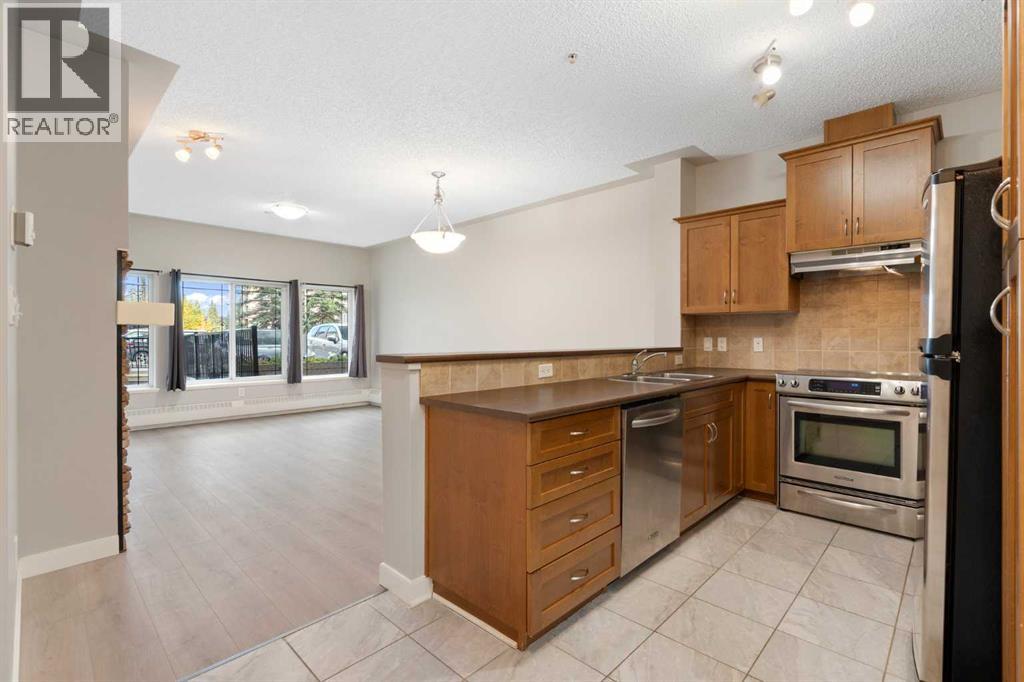 101, 20 Discovery Ridge Close SW