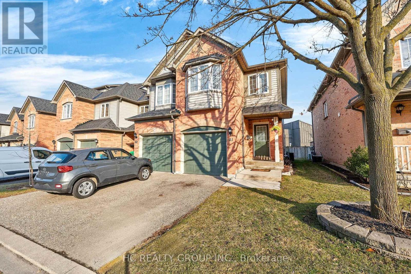 Row / Townhouse for Sale in 81 - 2080 LEANNE BOULEVARD|Mississauga (Sheridan), Ontario L5K2S6 2