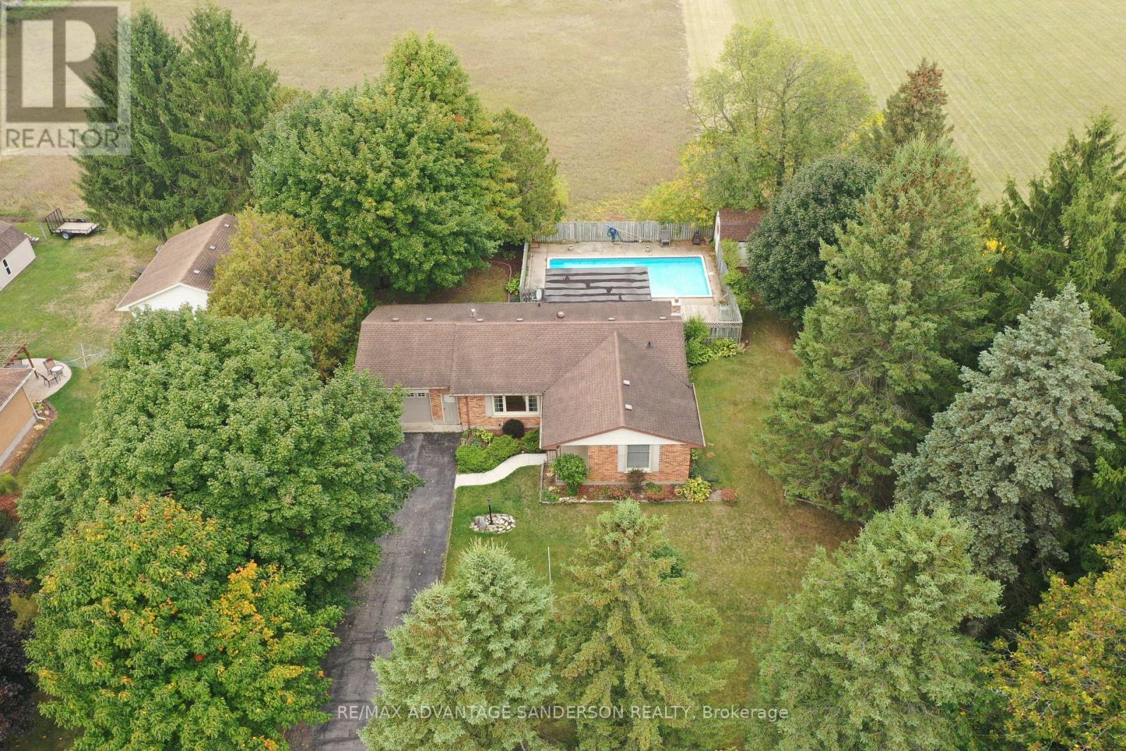 For sale: 9 JAMES STREET, Middlesex Centre (Poplar Hill), Ontario