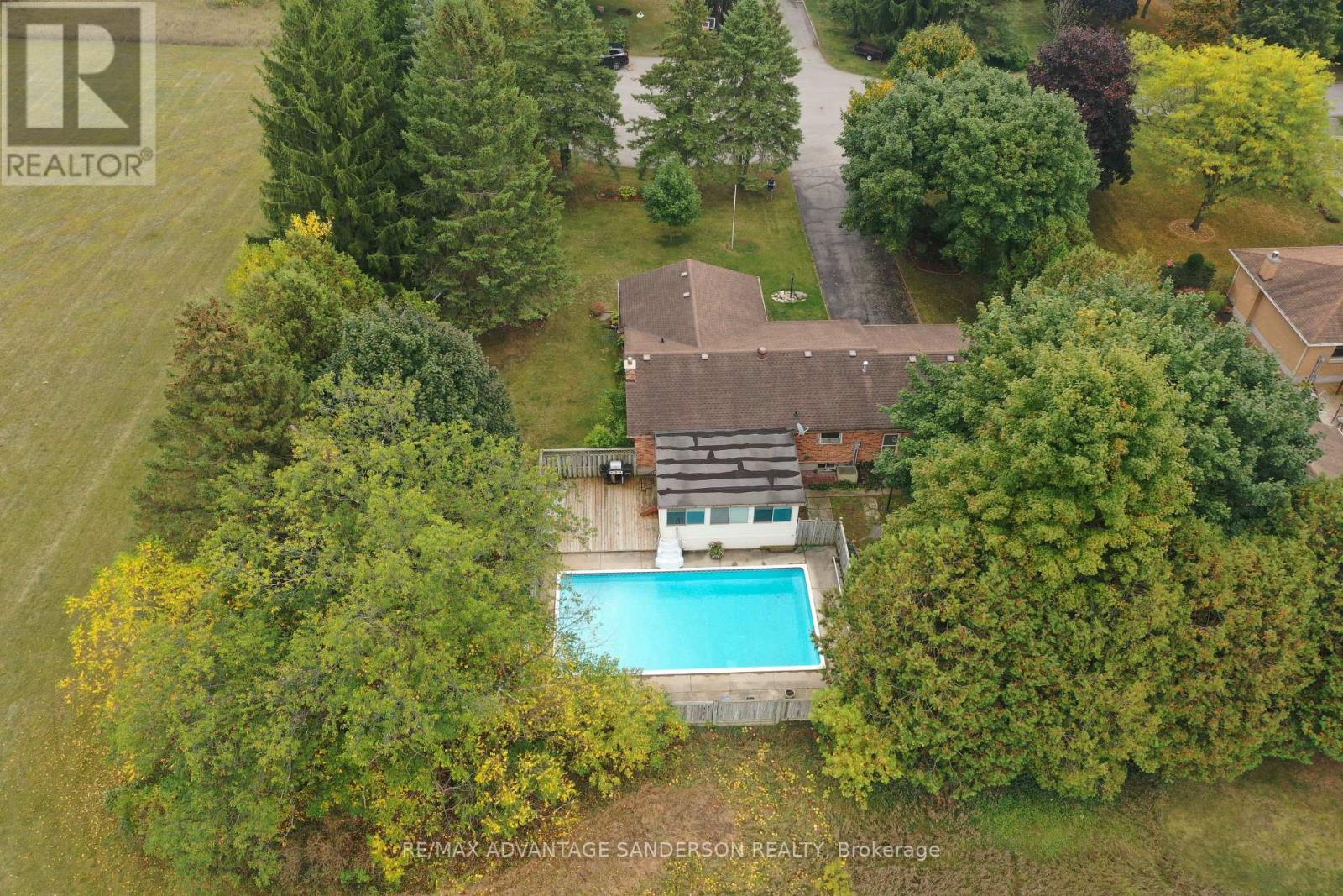 For sale: 9 JAMES STREET, Middlesex Centre (Poplar Hill), Ontario
