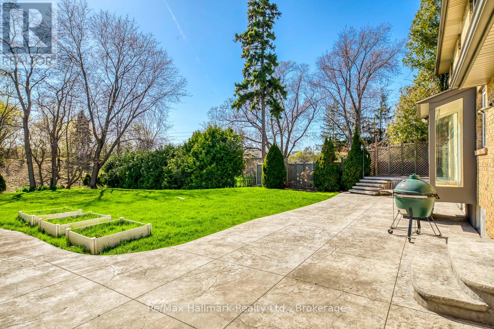 For sale: 494 CHARTWELL ROAD, Oakville (OO Old Oakville), Ontario ...