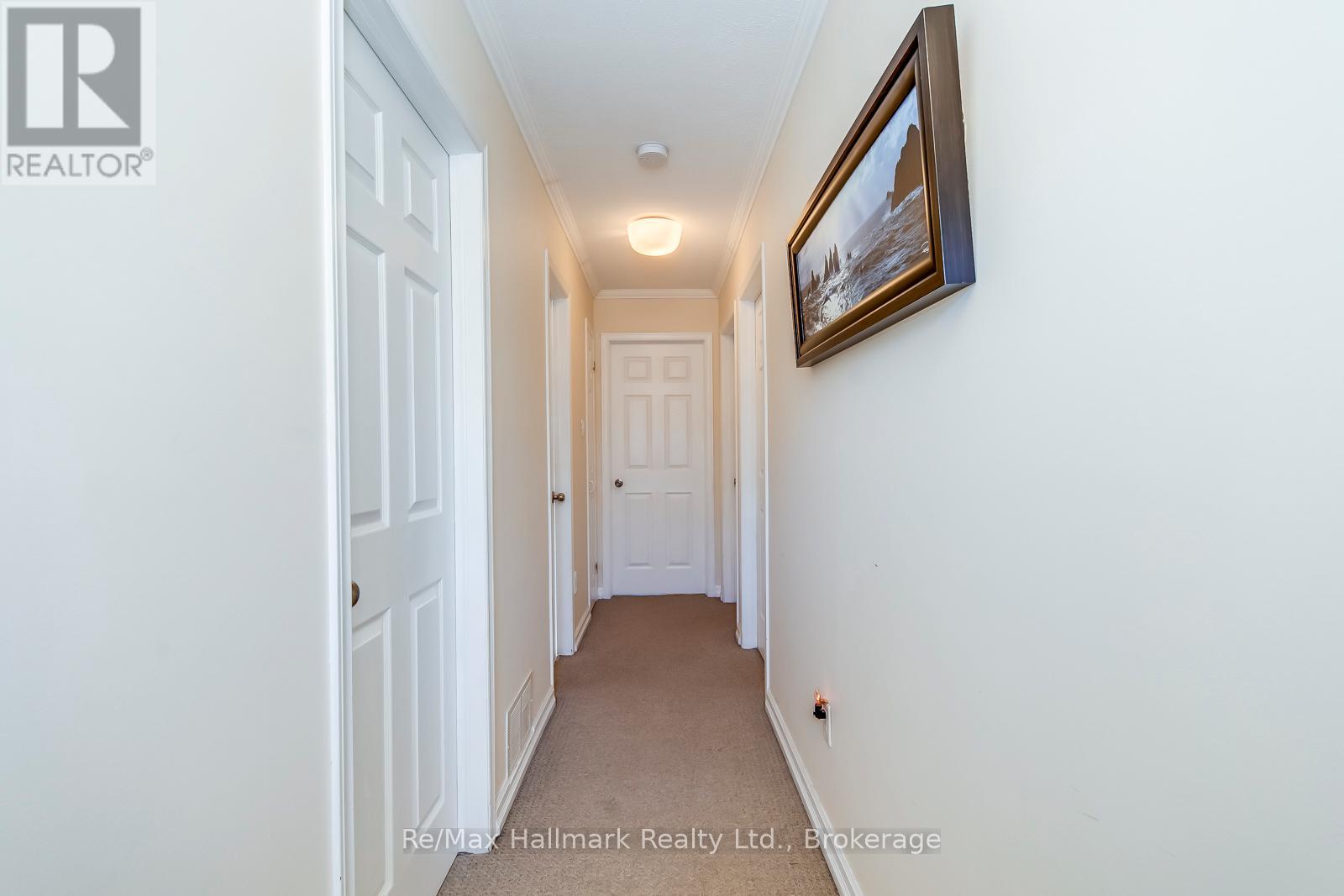 For sale: 494 CHARTWELL ROAD, Oakville (OO Old Oakville), Ontario ...
