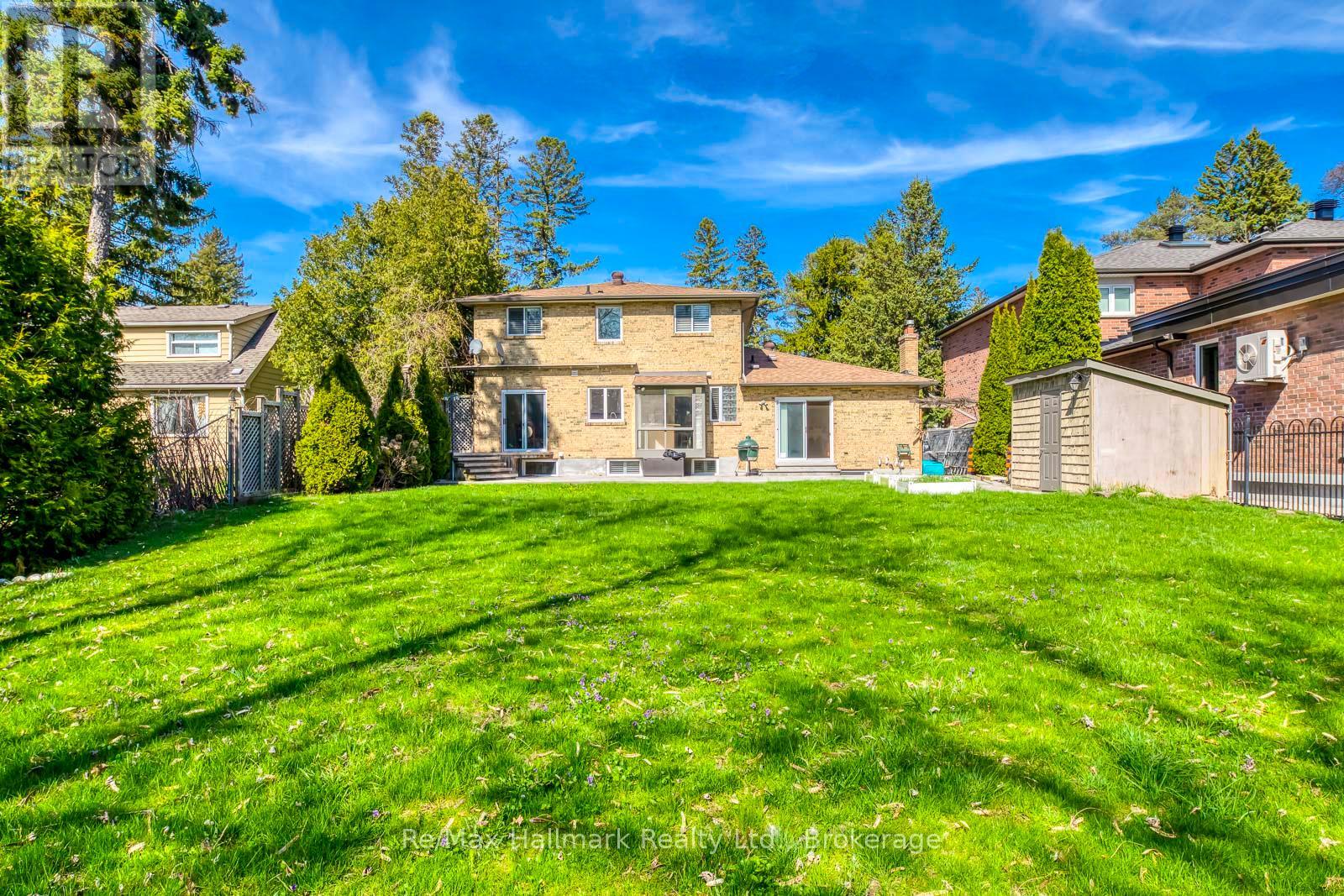 For sale: 494 CHARTWELL ROAD, Oakville (OO Old Oakville), Ontario ...